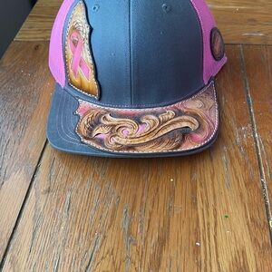Pink and Gray Women's Hat with Ribbon Design